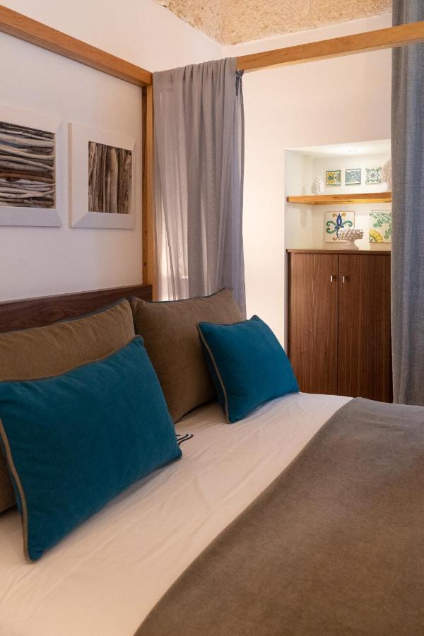 B-Welcome Rooms Of Charme E Relax Polignano a Mare Exteriér fotografie