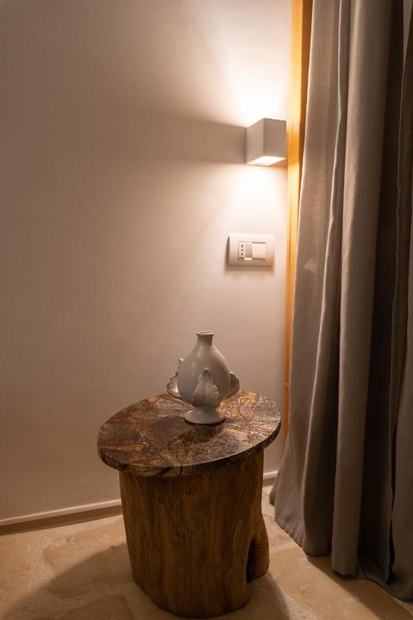 B-Welcome Rooms Of Charme E Relax Polignano a Mare Exteriér fotografie